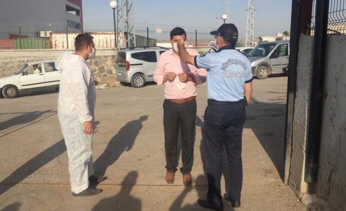 Gaziantep'te kurban satış alanlarında Covid-19'a karşı önlemler artırıldı