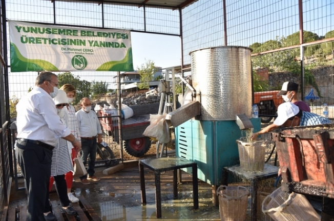 Antep fıstığı kavlatma makinesi Akçaköy’de hizmete girdi