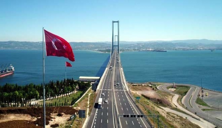 Köprü geçiş ücretlerine de zam geldi, Osmangazi Köprüsü 147,50 TL'ye çıktı