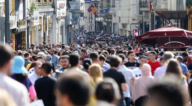 Türkiye'de işsizlik oranı, 2020'de bir önceki yıla göre 0,5 puan azalarak yüzde 13,2 oldu