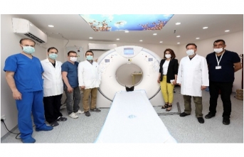 Gaziantep Üniversitesi yapay zekaya sahip tomografi cihazını COVİD 19 tanısı için kullanmaya başladı.