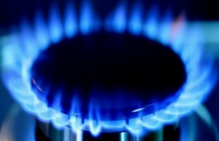 Yeni yılın ilk zammı: Elektrik %6 doğalgaz %1...
